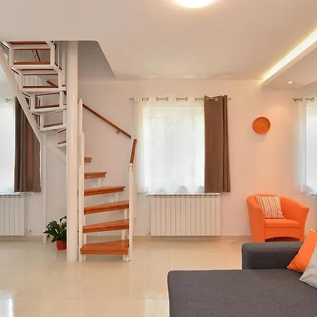 Olivera 1726 Apartment *