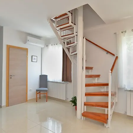 Olivera 1726 Apartment Pula
