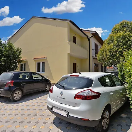 Apartman Olivera 1726